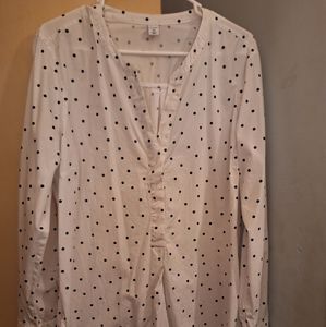 Tunic style shirt super cute with leggings